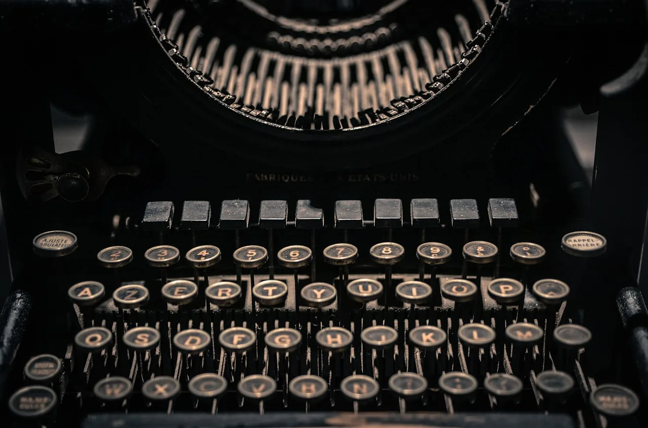 vintage, typewriter, letters, retro, old, type, writer, paper, letter, machine, story, antique, office, author, nostalgia, text, black, journalism, classic, journalist, secretary, page, message, metal, black office, black paper, black letter, black vintage, black retro, black metal, black old, typewriter, typewriter, typewriter, typewriter, typewriter, writer, writer, writer, writer, author, journalism. Breaking news verification checklist for a live desk