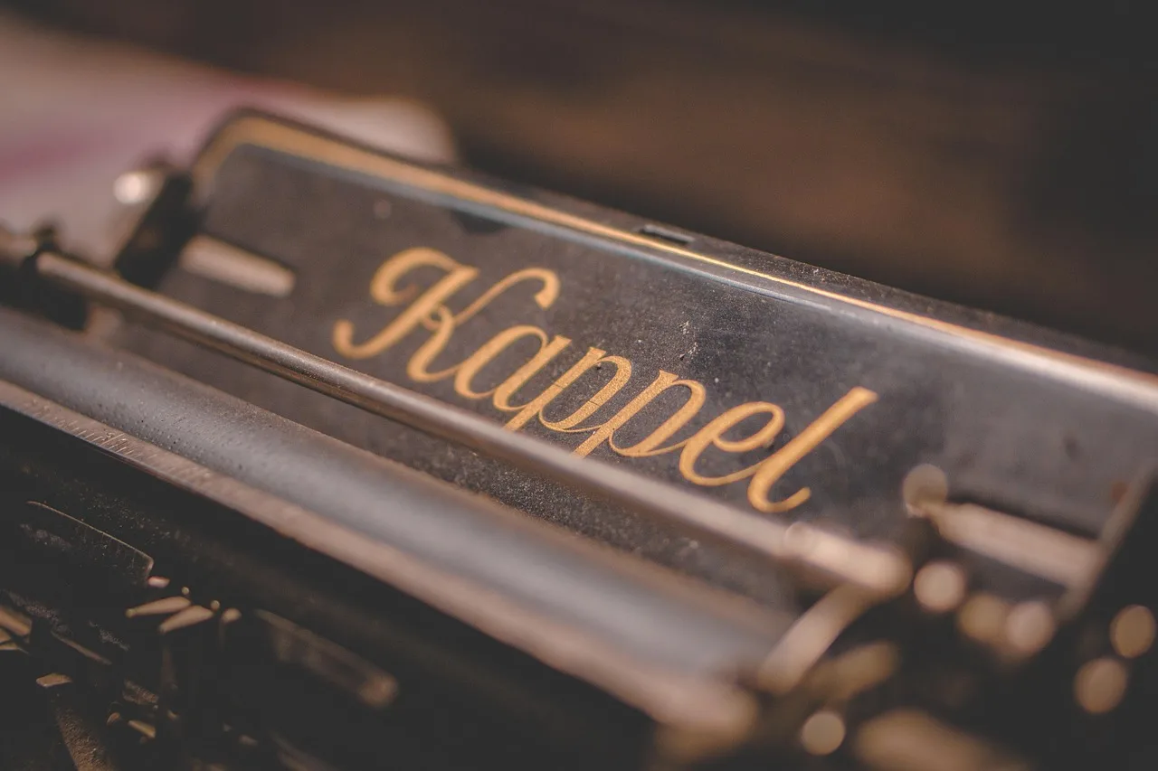 typewriter, writing, text, writer, old, retro, machine, write, office, paper, nostalgia, author, book, letter, news, journalism, black, keyboard, letters, journalist, editor, newsroom. Health news alert problems: how to read notice limits